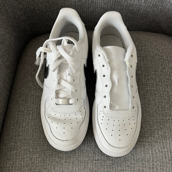 Nike Air Force 1 - Picture 5 of 6